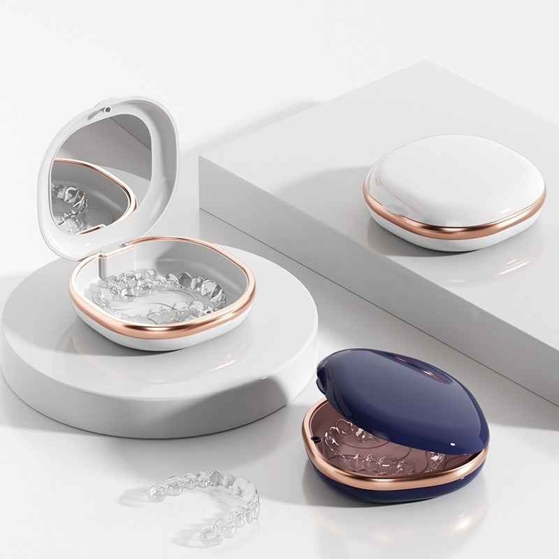 Nematomo breketų laikymo ir valymo dėžutė — nešiojama, suaugusiems, WY ženklas, talpa 120 vienetų