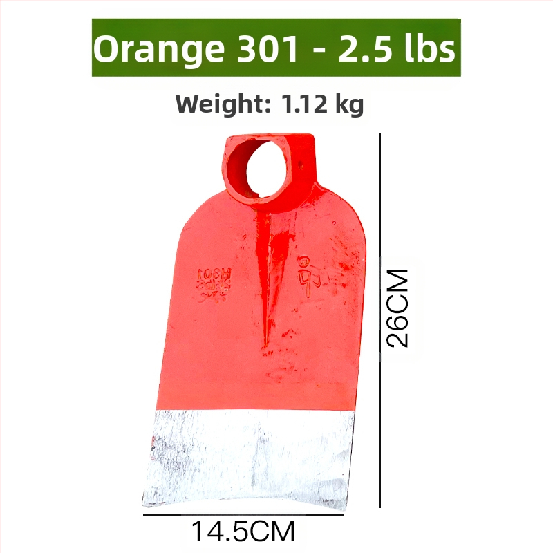 Sodo kaltas motyka plevelėms, daržovių augimui ir dirvos purninimui – kasimas ir purenimas