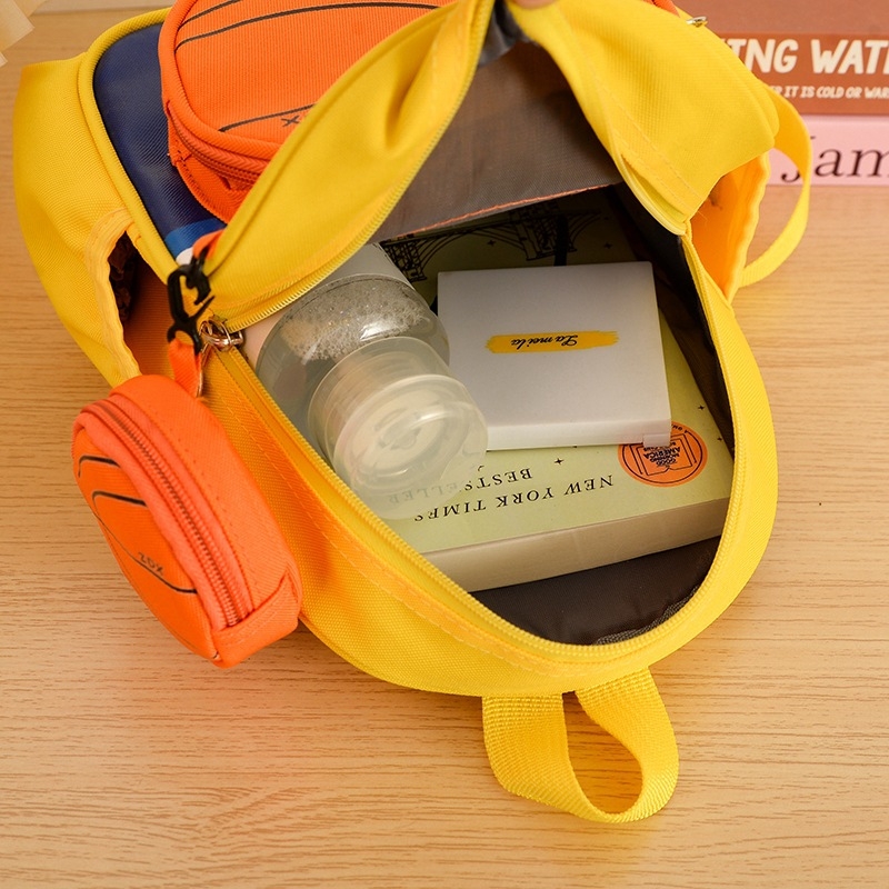 Bērnu dārziņa mugursoma – viegla un izturīga; Oxford audums; poliestera oderes iekšpuse; drukas dizains; izliekta plecu siksna