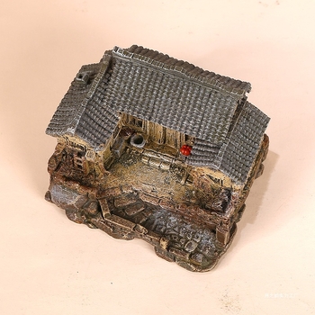 Pastorális mini ház gyanta dísz – asztali és autó dekoráció, virágcserepes dekor, táji dísz, kis ajándék