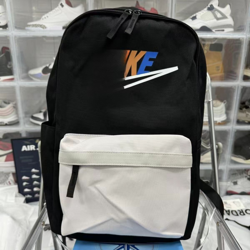 Унисекс ученическа раница с отделение за лаптоп 12 инча, капацитет 20-35 л, Oxford плат, износоустойчива, анатомично извити презрамки