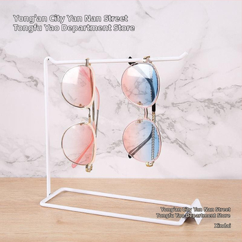 Υψωμένο ράφι παρουσίασης κοσμημάτων για σκουλαρίκια, ανθεκτικό στη σκόνη