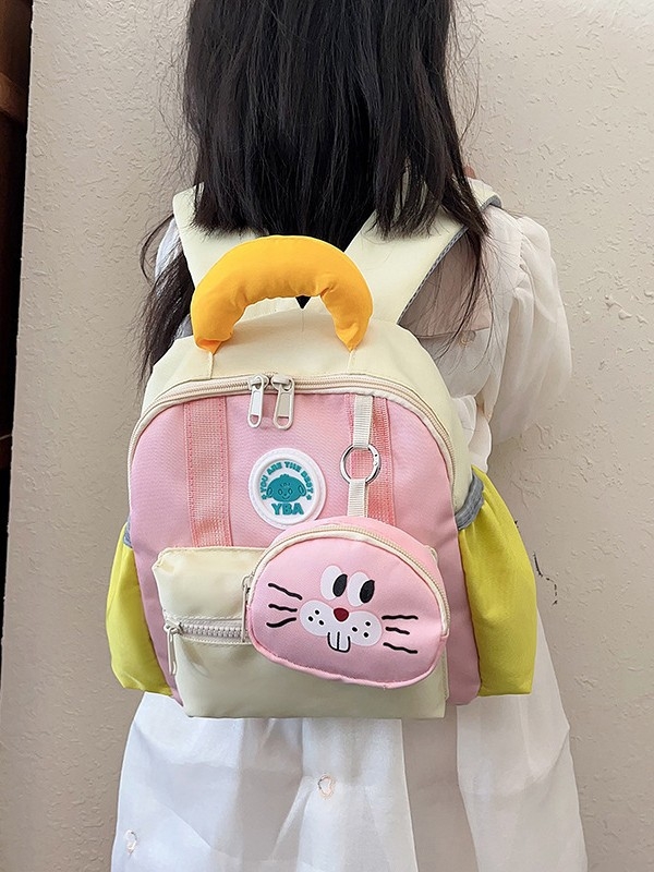 Jauns bērnudārza mugursoma, neilons, elpojoša un ārkārtīgi viegla, ar gaisa spilvena plecu siksnām, poliestera oderes, burta raksts