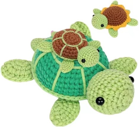 Rinkinys megzti gyvūnėliams su vilnos siūlais – pusiau verptas, susukti siūlai, pieno medvilnė