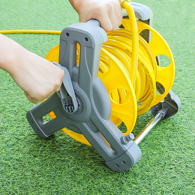 Lexia laistymo purkštuvė automobilių plovimui ir sodams, 6 kg