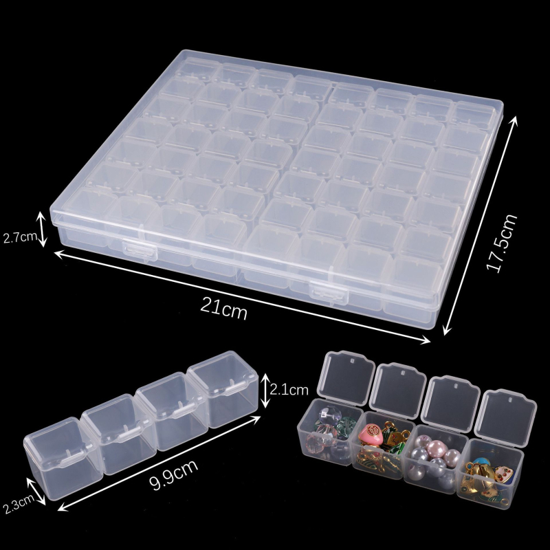 Skaidra plastikinė daugiasluoksnė papuošalų laikymo dėžutė su nuimamomis skyrimis ausims ir žiedams