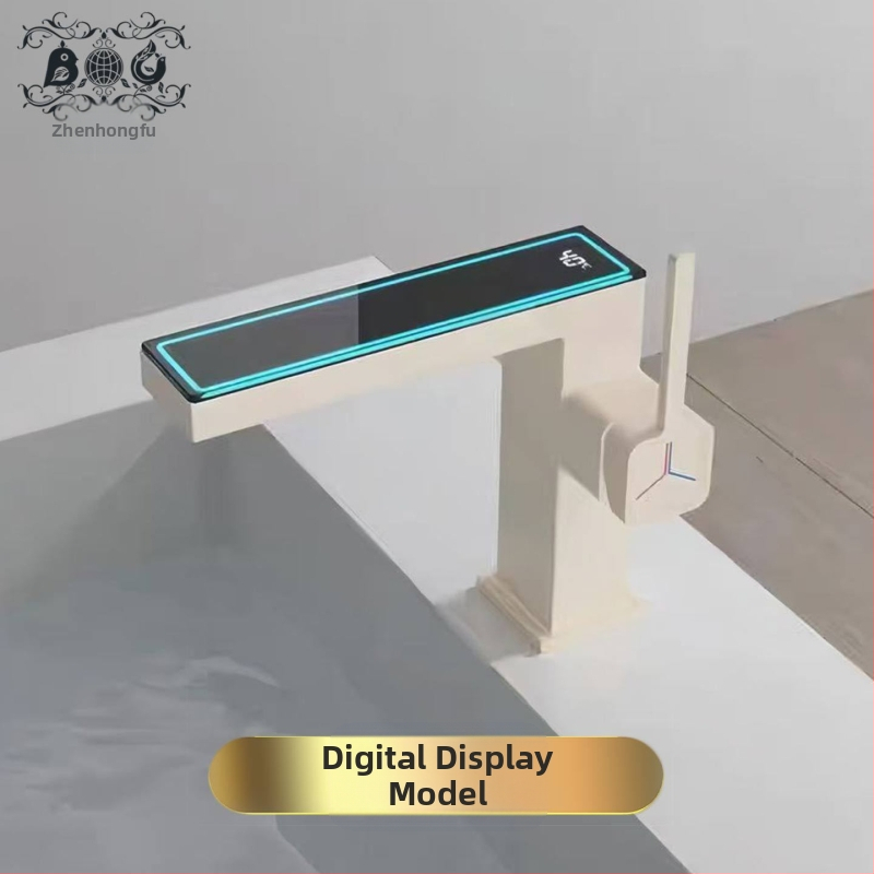 Maišytuvo praustuvas su skaitmeniniu ekranu, varinis korpusas, modelis M65, keraminio disko vožtuvas