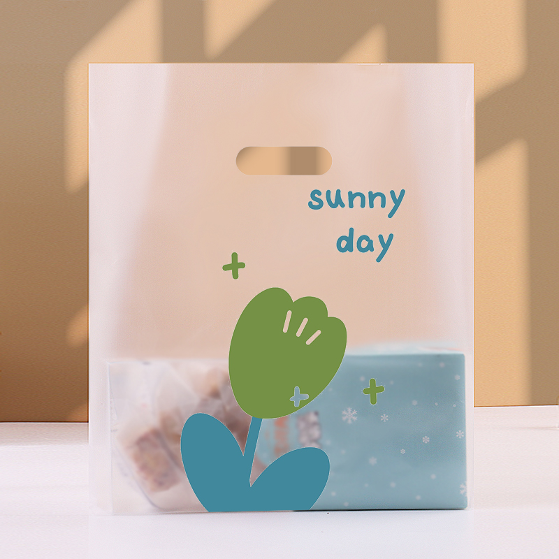 Прозрачна пластмасова опаковъчна торбичка за сладкарски изделия и за доставка, с отпечатано лого