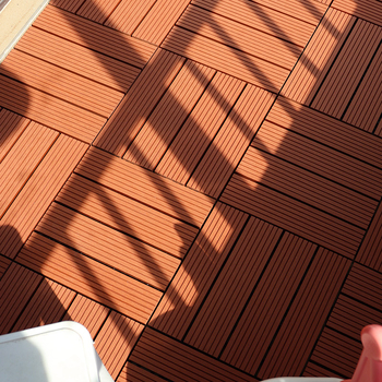 Пластмасово дървено настилане за външни пространства – балкони и тераси; 20 мм дебелина; водоустойчиво, влагоустойчиво и антибактериално; Nordic стил; персонализируемо