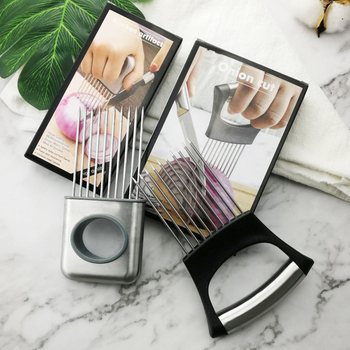 304 nerūdijančio plieno + ABS — svogūnų adatų laikiklis su įdėklu — Daugiafunkcis virtuvės įrankis svogūnams, vaisiams ir daržovėms; medžiagos: nerūdijantis plienas + ABS; pritaikomas apdorojimas ir spausdintas logotipas