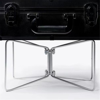 Sulankstomas lauko izoliotos šaldymo dėžės laikiklis, tinkamas kempingui ir piknikams