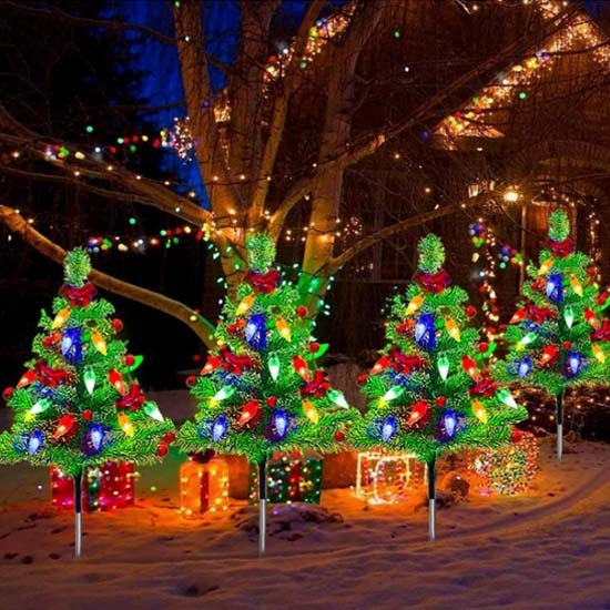 Външни соларни светлини за Коледно дърво за двор, IP65 защита, 5W, 6–12 часа светене, San’an LED диоди