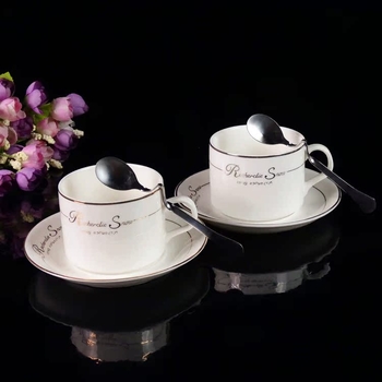 Portselaninių kavos puodelių rinkinys su padėkliuku ir šaukšteliu, 3 dalių rinkinys, logotipo spausdinimas, galimybė pritaikyti