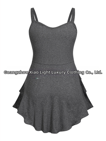 Αμάνικη Τ‑σίτερ με κλιμακωτό τελείωμα και διακόσμηση με καρδιά, μπλέντα πολυεστέρα-σπαντεξ, 90–95% πολυεστέρα, φθινόπωρο 2024, στυλ urban wind