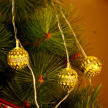 LED χριστουγεννιάτικη γιρλάντα με κούφιες μεταλλικές μπάλες φανάρι – 220V από πρίζα, χειροκίνητος διακόπτης, για διακόσμηση εορτών, μάρκα Sepuka/Spurgeon