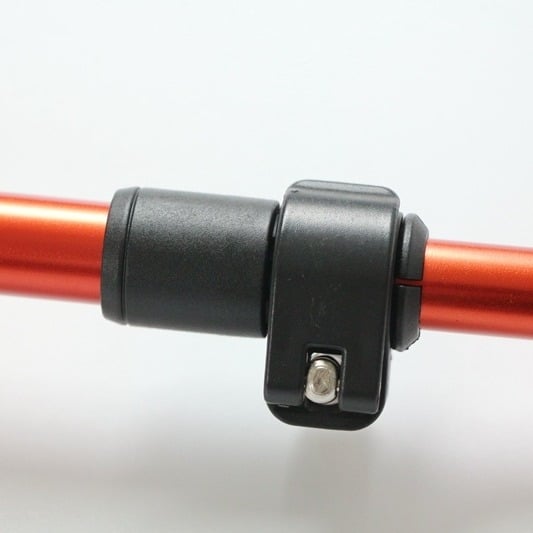 Malkas mērītājs — regulējams magnētisks mērīšanas rīks ātrai malkas griešanas garuma noteikšanai