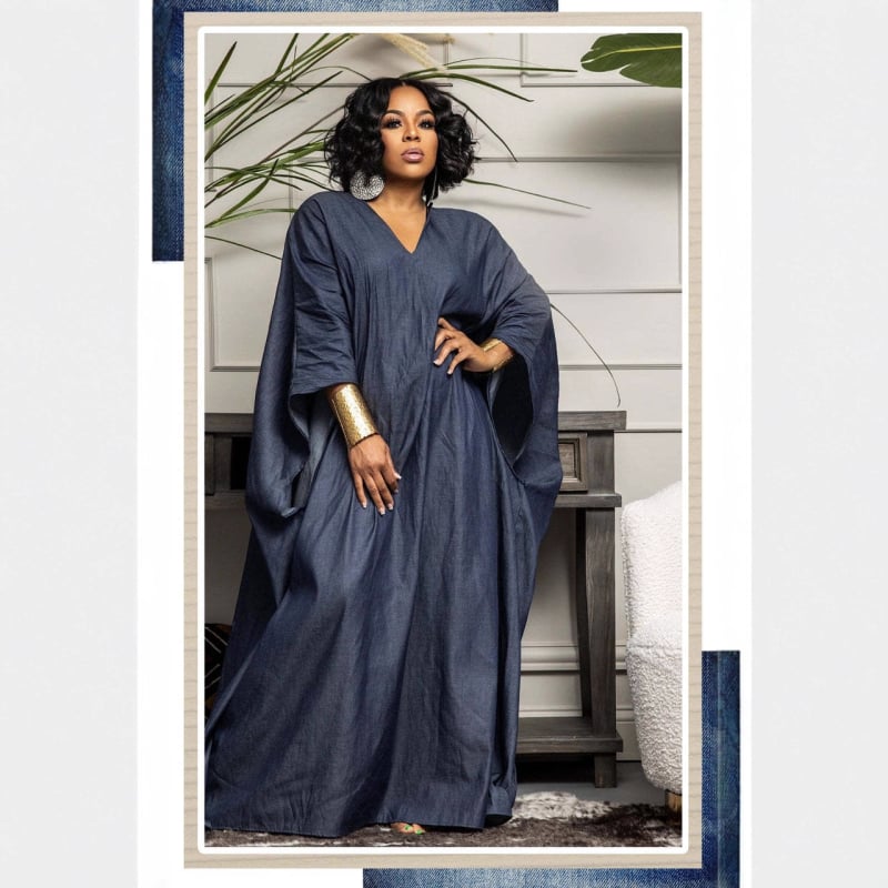 Esernyőszoknya-stílusú ruha városi közlekedéshez, hosszú, kerek nyakú, félhosszú ujjú, laza deréktájék