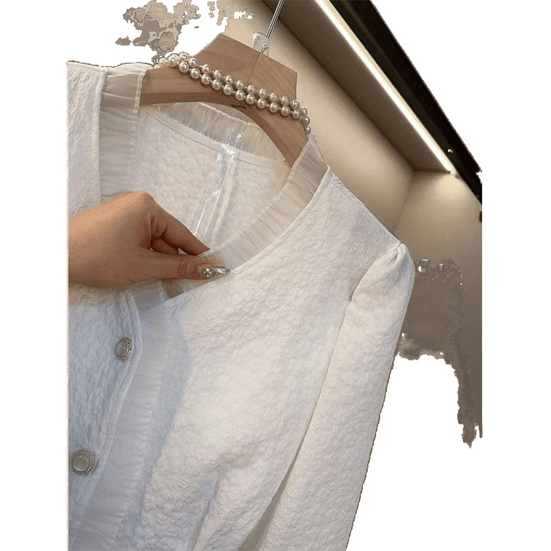 Риза с V-образно деколте, дълги ръкави, градски стил, копчета по планка, стандартна кройка