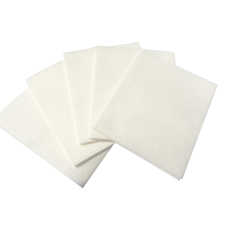 Spalvų sugeriantys skalbinių lakštai plovimui, spalvų perdavimo prevencija, nano spalvų sugeriamieji lakštai, spalvų maišymosi prevencija (Prekė: Bulk 100 color absorbing tablets)