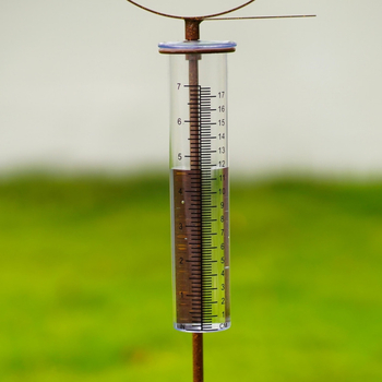 Fém csiga alakú esőmérő kültéri kerthez, dekoratív pasztorális stílus, festett felülettel