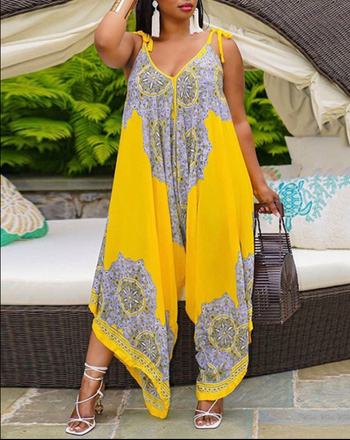 Φόρεμα με V‑λαιμό και τιράντες; πολυεστέρας ύφασμα; 70% πολυεστέρας; 140 g/m²