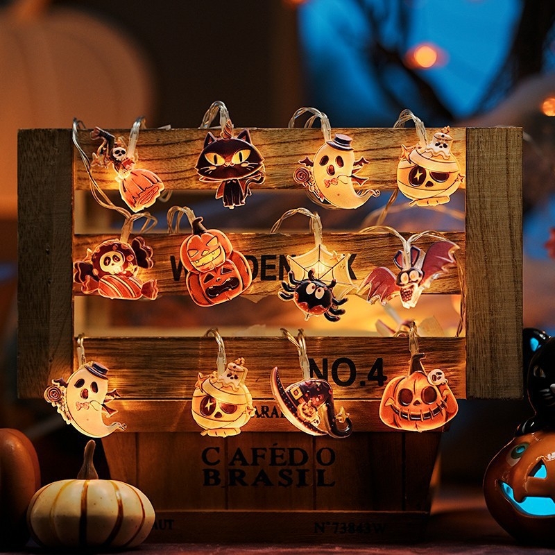 Halloween LED díszítő füzér Cartoon figurákkal: tök, szellem, pók (IP42; akkumulátorról működik; 10–100 LED; ≤36V; élettartam 10000 h)
