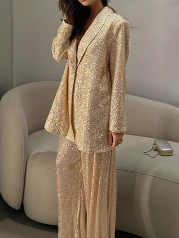 Σετ με παγιέτες: σακάκι με ένα κουμπί και παντελόνια, μακριά μανίκια, επαγγελματικό γυναικείο ντύσιμο για καθημερινές μετακινήσεις, άνοιξη 2024