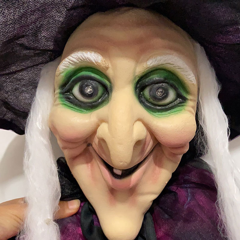 Halloweenre szánt elektromos függő szellem — műanyag anyag, ravasz félelmetes stílus; Termékkategória: elektromos függő szellem; Dekor rekvizitok a helyszínhez