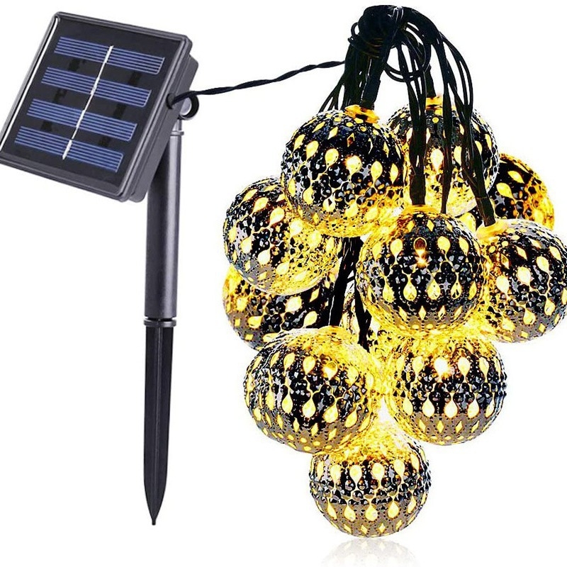 Függő LED-sor lámpa, marokkói golyó alakú fémszféra, modell CL-MLGQ01, 100 lm, 3V, dimmelhető