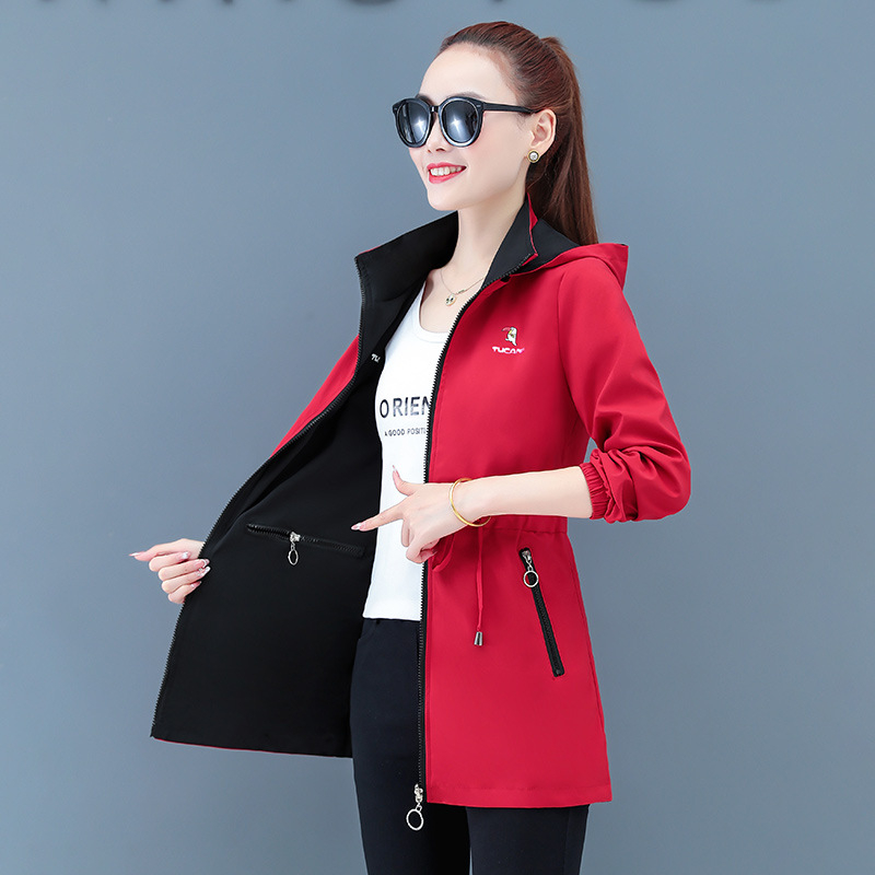 Atvirkštinis moterų paltas, vidutinio ilgio, stovinti kaklo apykaklė, užtrauktukas, poliesteris, gyvūnų raštas, laisvas siluetas