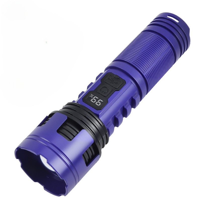 LED zseblámpa, kézi hajtású, 5W, 1200mAh, hatótáv 100–200 m