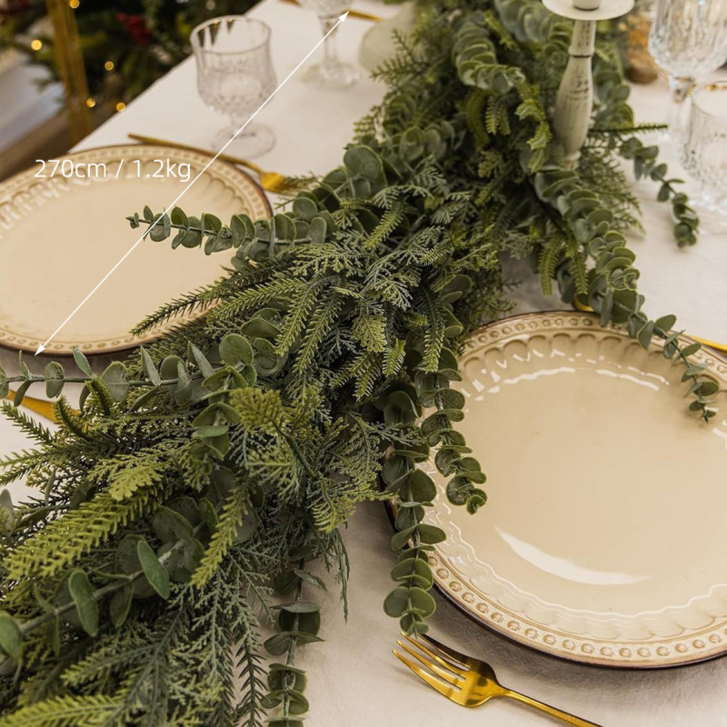 Mesterséges Norfolk fenyő girland rattanból – PVC, Linjie márka, félautomata és félig manuális kivitelezés, karácsonyi díszítés