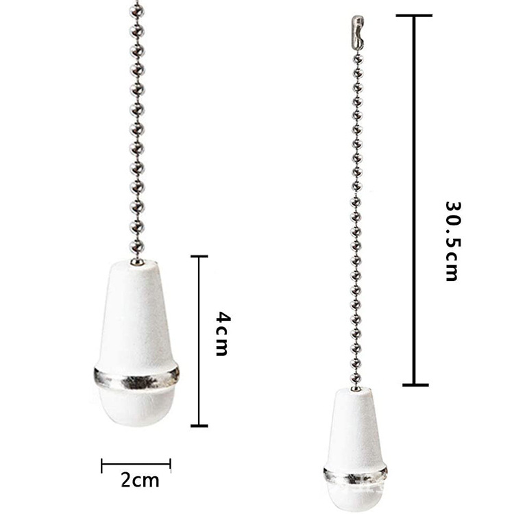 Függő medál: fém gyöngy lánc és fa gyöngyös medál; anyag: fém; kezelés: elektroplakálás; stílus: retro