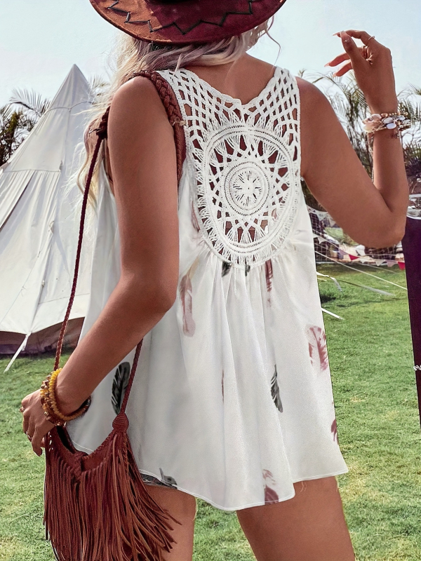 Moteriška halterneck marškinėliai su plunksnų raštu ir tuščiaviduriu dizainu, 100% poliesteris, laisvas kirpimas, vidutinio ilgio