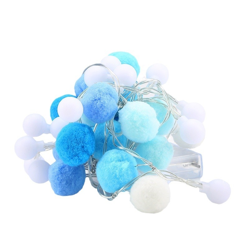 LED lanac s vunenim kuglicama – 20 LED, 3000K, IP54, baterijski blok, unutarnja/blagdanska dekoracija, model Fur Ball Lamp