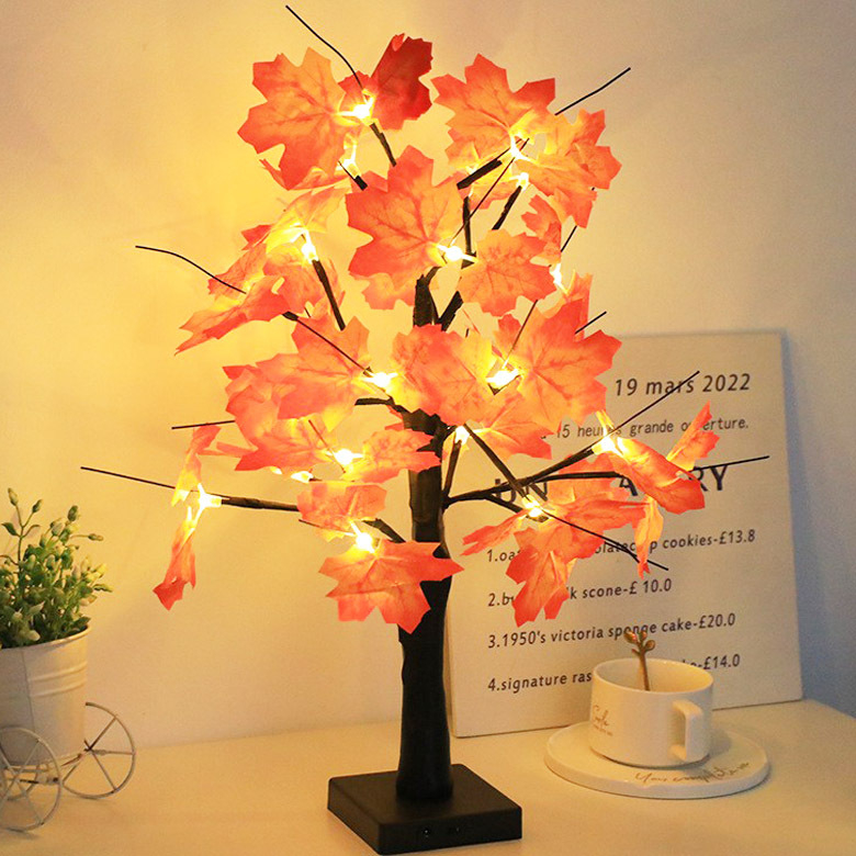 Λαμπτήρας LED τραπεζιού για Χάλογουιν — διακόσμηση με κολοκύθα, νυχτερίδα και φάντασμα, αφηρημένο στυλ, διπλή τροφοδοσία USB/μπαταρίας, χειροκίνητος διακόπτης, τάση ≤36V