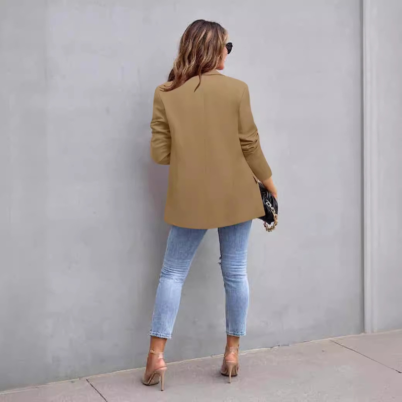 Дамско вталено сако за костюм, средна дължина, костюмска яка, едноредово копче, солиден модел