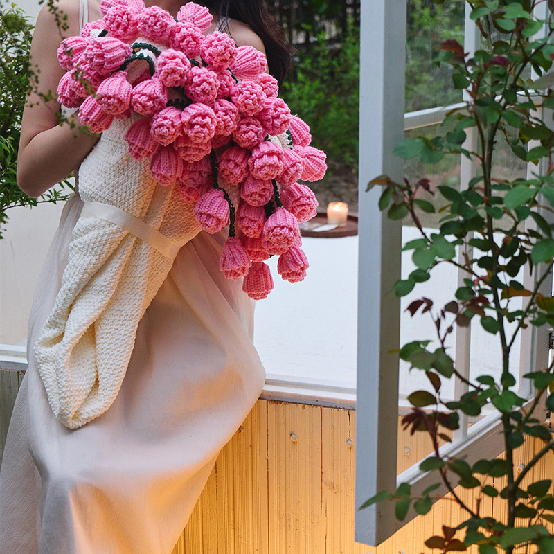 Rankų darbo rožių puokštės pledas, 1000–1499 g poliesteris, gėlių raštas, kaimiško stiliaus, visoms metų laikams