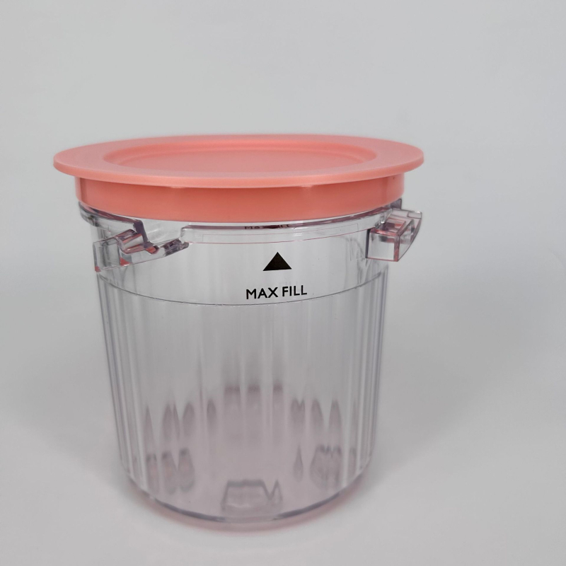 Plastikinė ledų laikymo talpykla, talpa 501–800 ml, apvali forma, tinkama naudoti mikrobangų krosnelėje, prekės ženklas 543