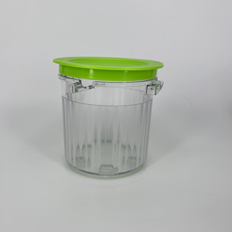 Plastikinė ledų laikymo talpykla, talpa 501–800 ml, apvali forma, tinkama naudoti mikrobangų krosnelėje, prekės ženklas 543