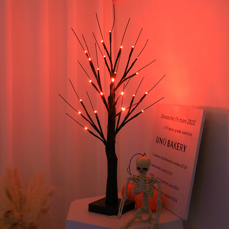 LED fa világítótest Halloweenre – fényáram 3000 lm, IP42, élettartam 5000 óra, bemeneti feszültség ≤36V