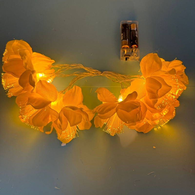 Virág alakú LED fényfüzér, IP44 védelem, 10 LED, akkumulátorral működik