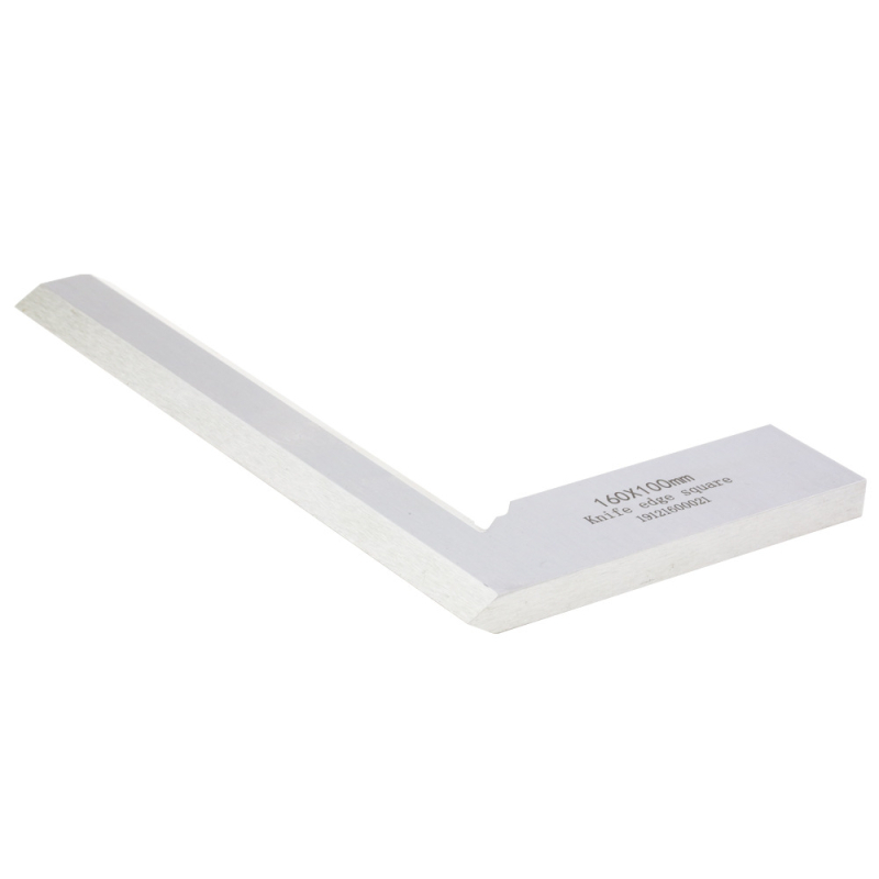 Τετράγωνος γωνιακός χάρακας με κοπτικό άκρο από ανθρακούχο ατσάλι, 75–600 mm, 90° διαβάθμιση