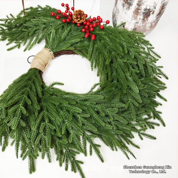 Τεχνητό χριστουγεννιάτικο στεφάνι - χειροποίητο, πλαστικό, έτοιμο για δώρο