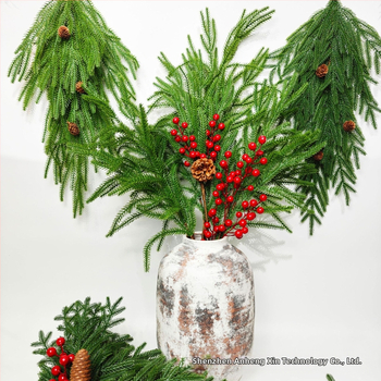 Τεχνητό χριστουγεννιάτικο στεφάνι - χειροποίητο, πλαστικό, έτοιμο για δώρο