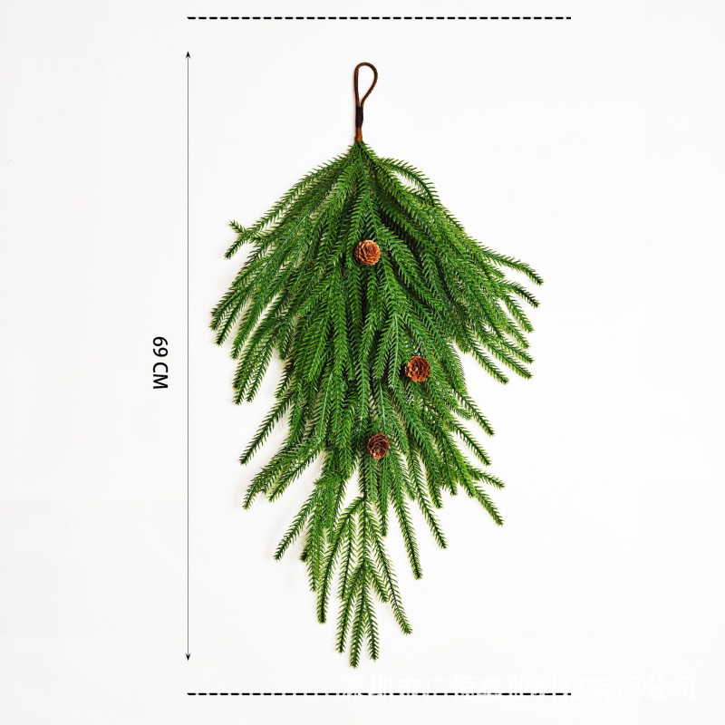 Τεχνητό χριστουγεννιάτικο στεφάνι - χειροποίητο, πλαστικό, έτοιμο για δώρο