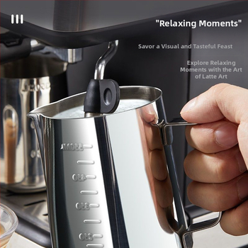 Latte art indas su matavimo skale ir siauru išpylimu