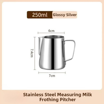 Latte art indas su matavimo skale ir siauru išpylimu