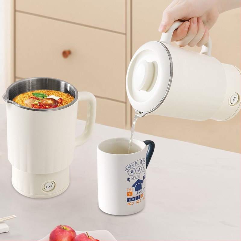 Сгъваем електрически чайник 1,2 л със изолация, силиконово тяло, автоматично изключване