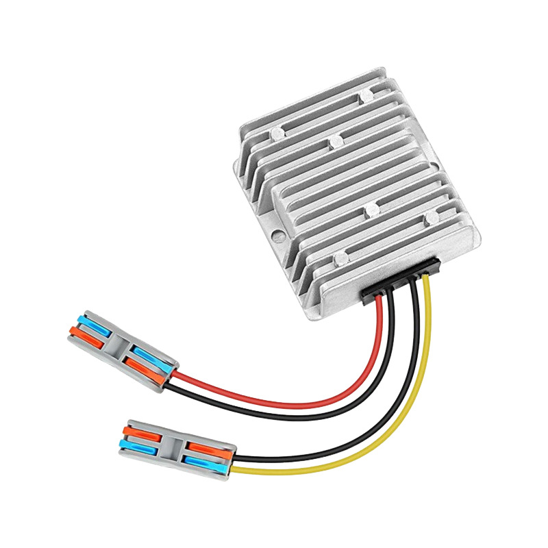 Automobilinis DC-DC keitiklis 48V į 12V, 10–30A, IP67 atsparus vandeniui, įvestis 18–75V, išvestis 12V DC, su perjungiamu maitinimo šaltiniu